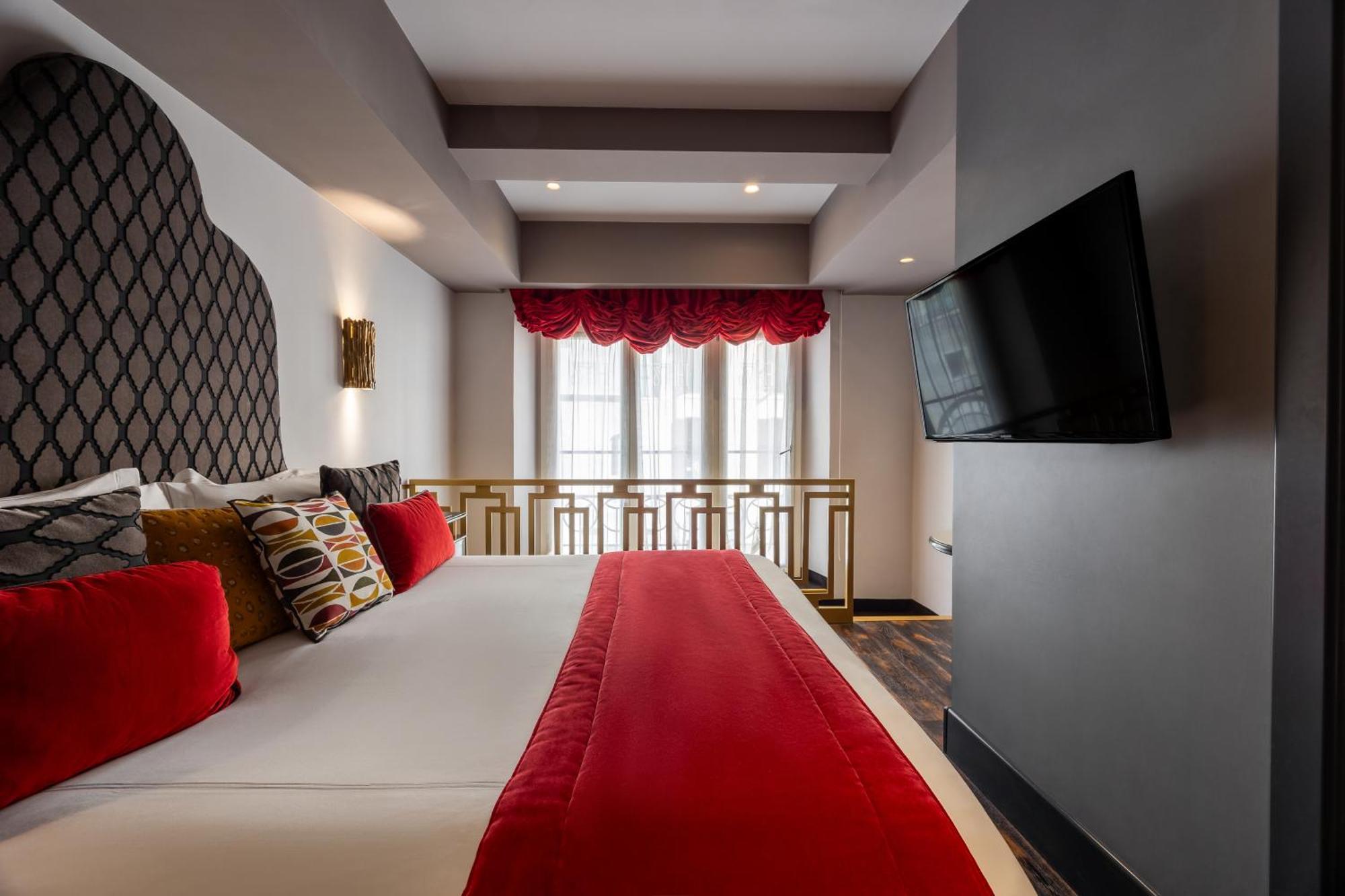 Ht6 Hotel Roma Esterno foto