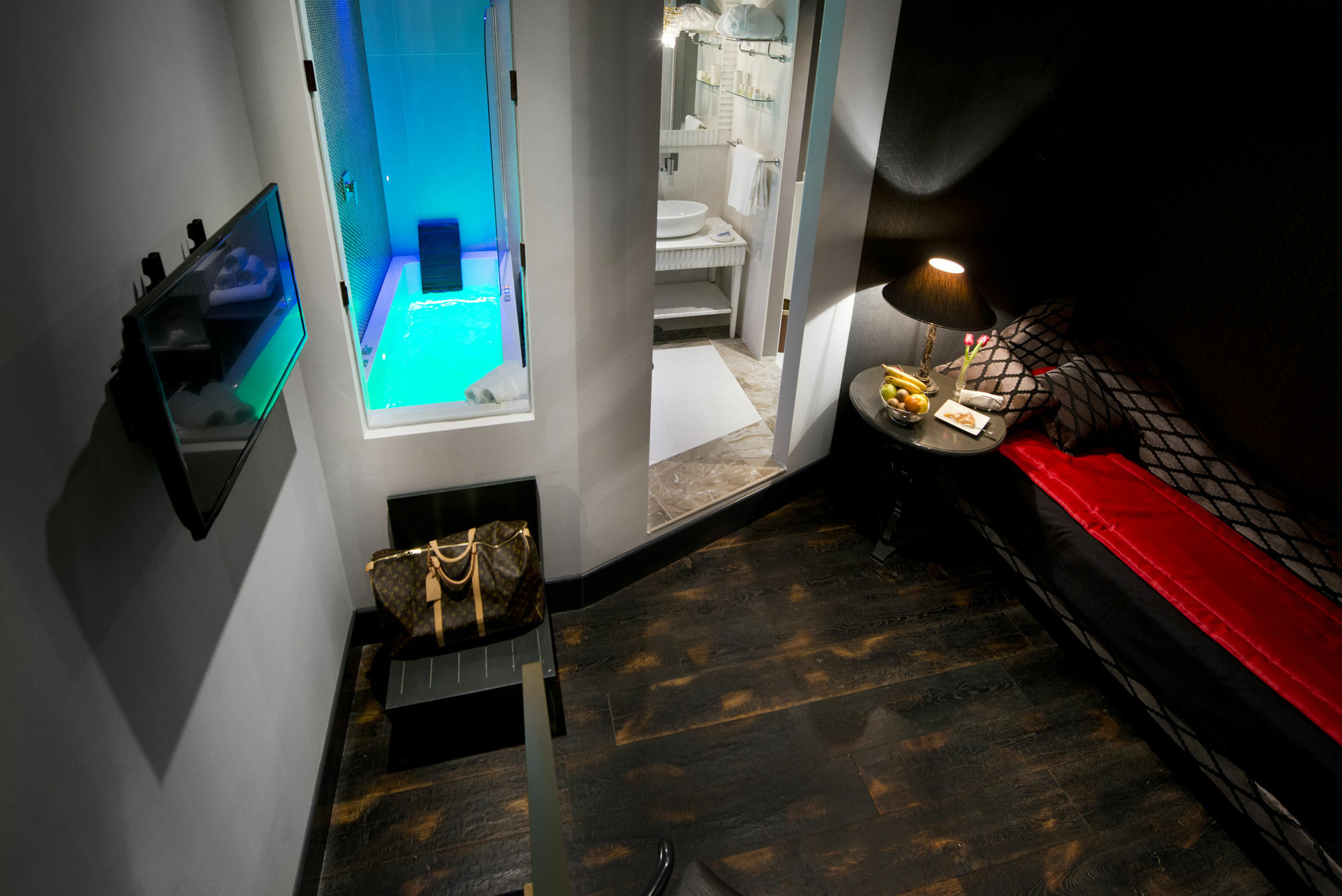 Ht6 Hotel Roma Esterno foto